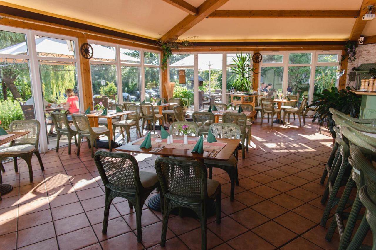 Peters Hotel